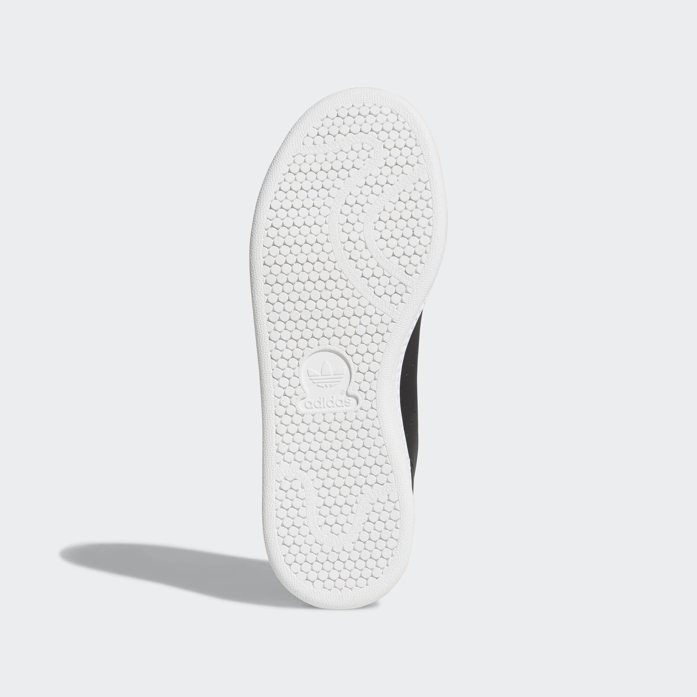 حذاء STAN SMITH NEW BOLD – مَتاع
